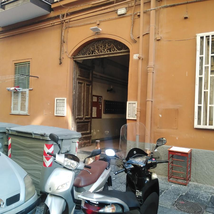 Casa Confort - Napoli Centro Exteriör bild
